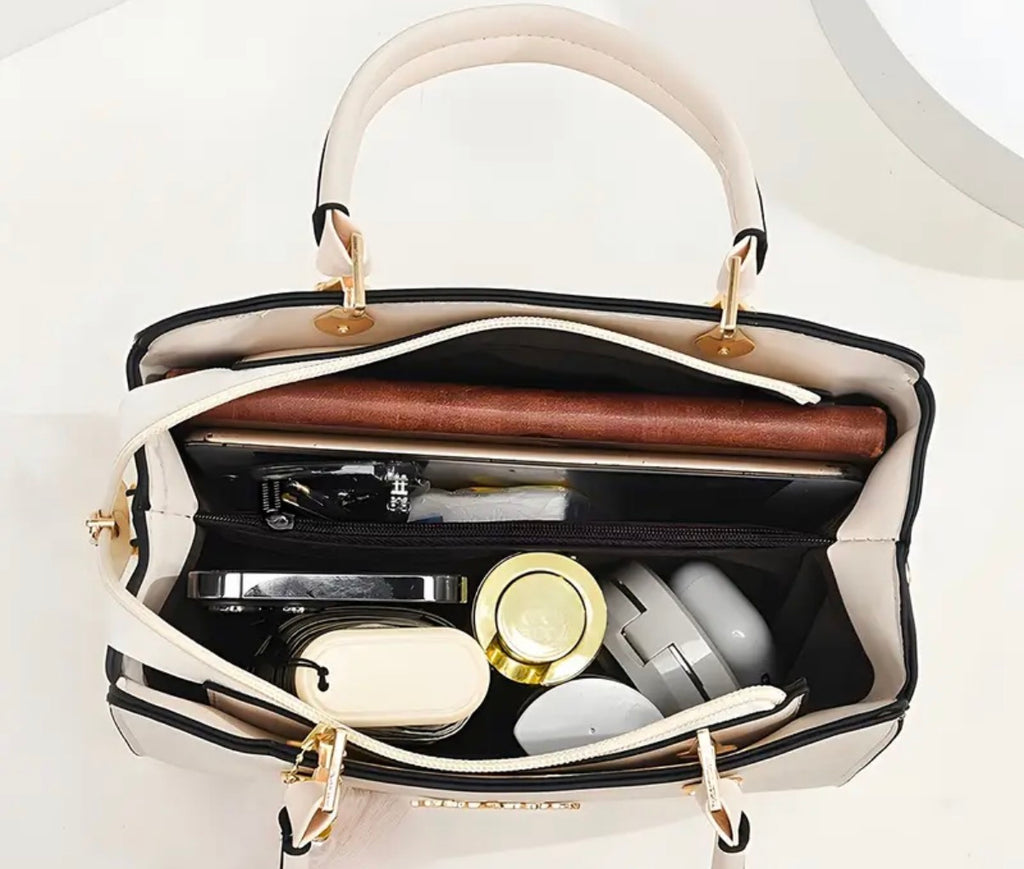 1pc Mickey & Minnie Mouse Women's Crossbody Bag with Detachable Strap, Golden-Tone Hardware & Heart Charm - Spacious Handbag with Zipper Closure, Polyester Lining - Officially Licensed (Black/White) for Everyday Use, Shopping, Travel - Ideal Gift for Fans