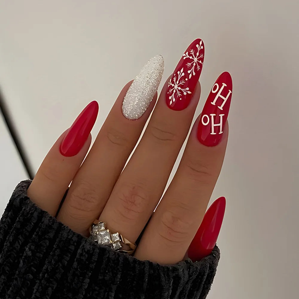Holiday Glam Green Deer Nail Set