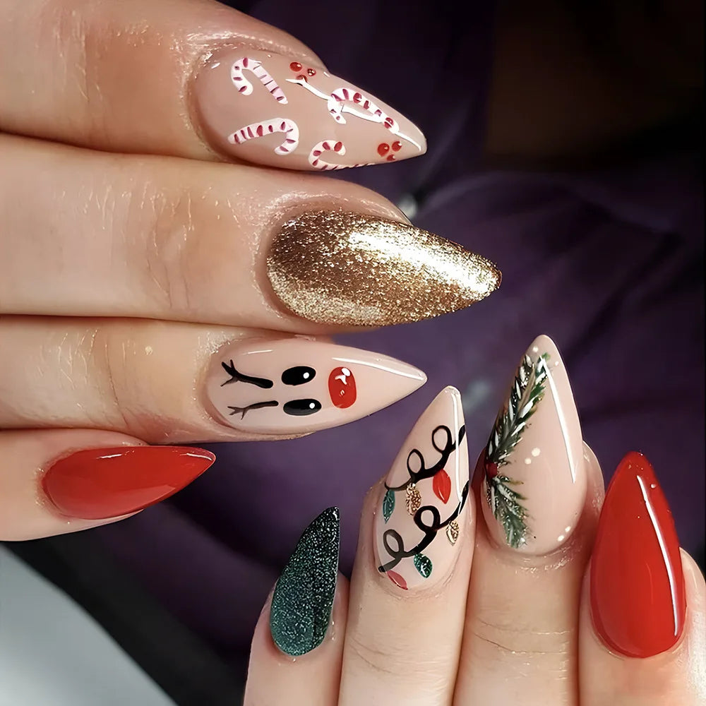 Holiday Glam Green Deer Nail Set