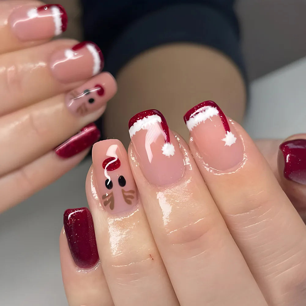 Holiday Glam Green Deer Nail Set